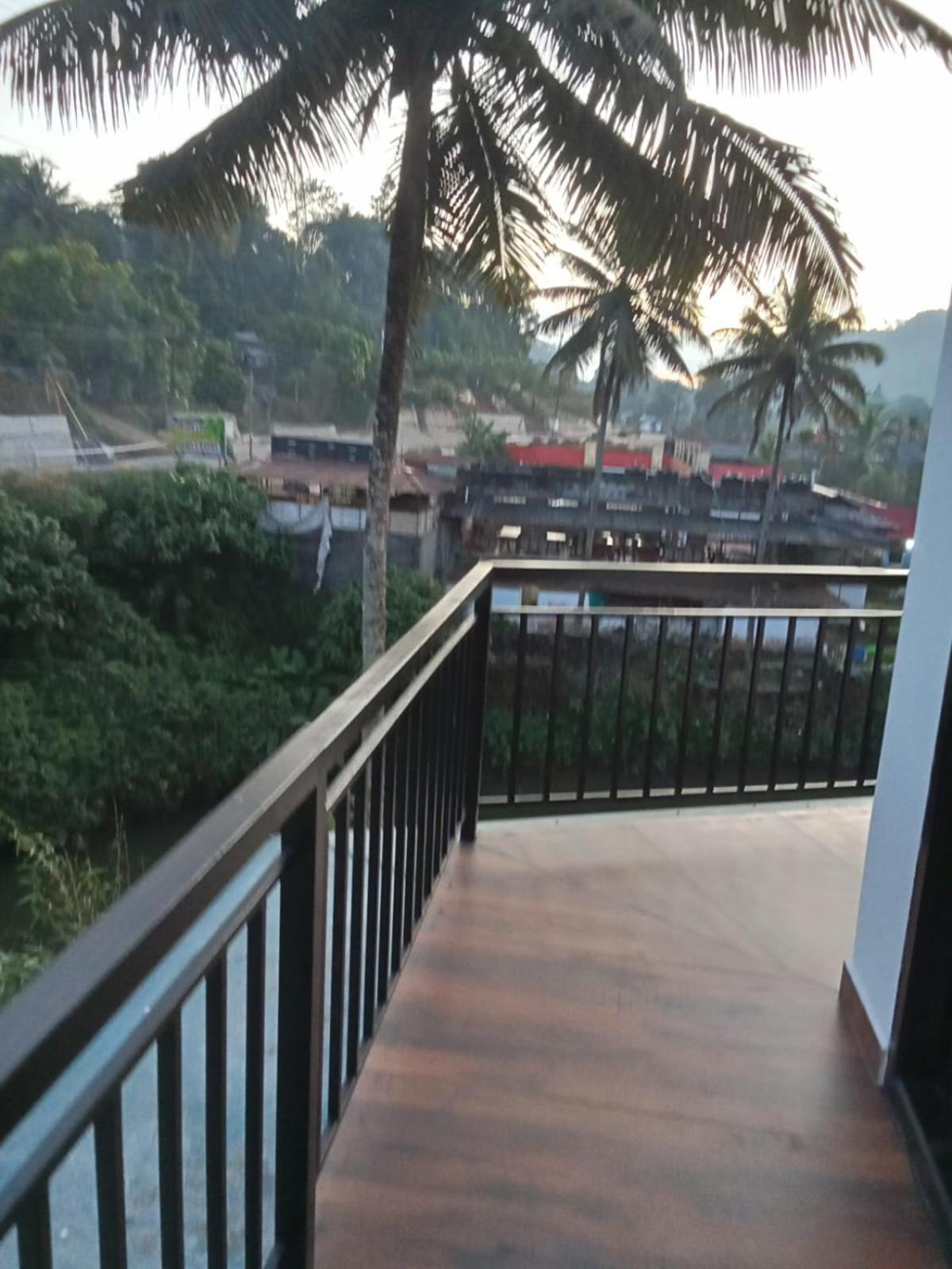 River View Munnar Chillithodu Bagian luar foto